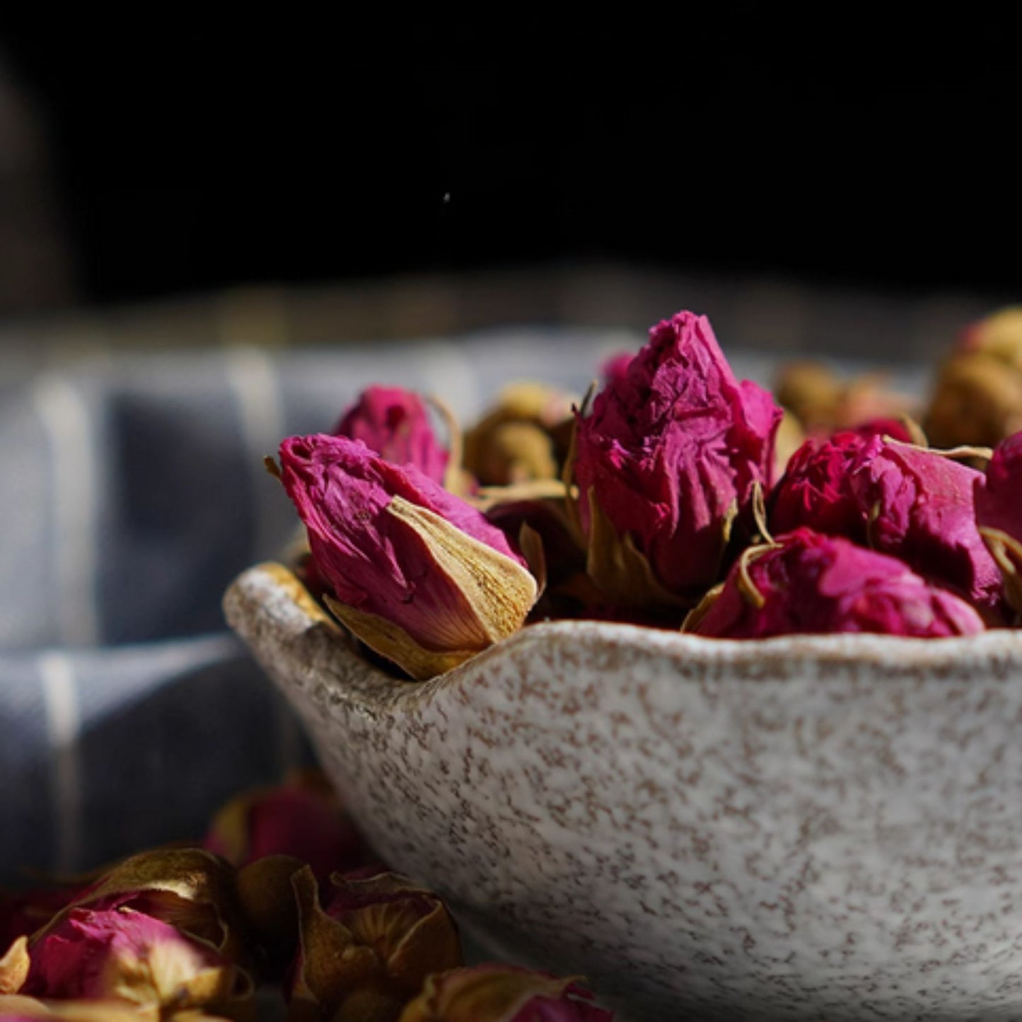 Premium Dried Rose Buds (15 packets)